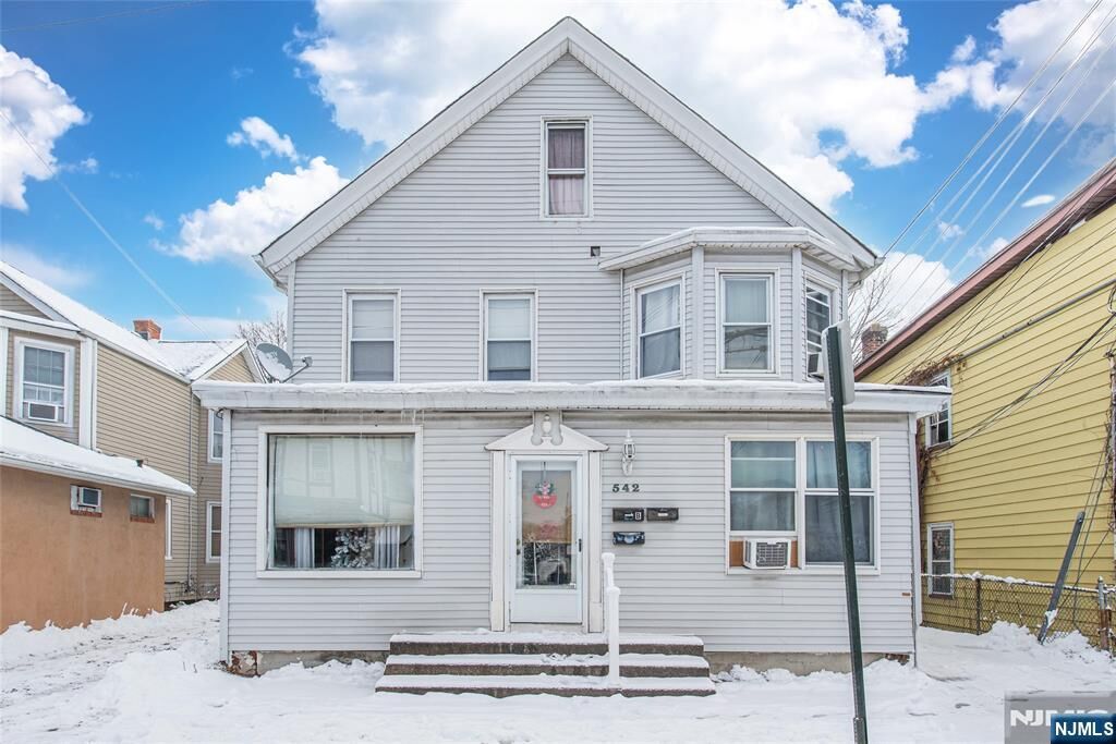 Property Photo:  542 Ringwood Avenue  NJ 07465 