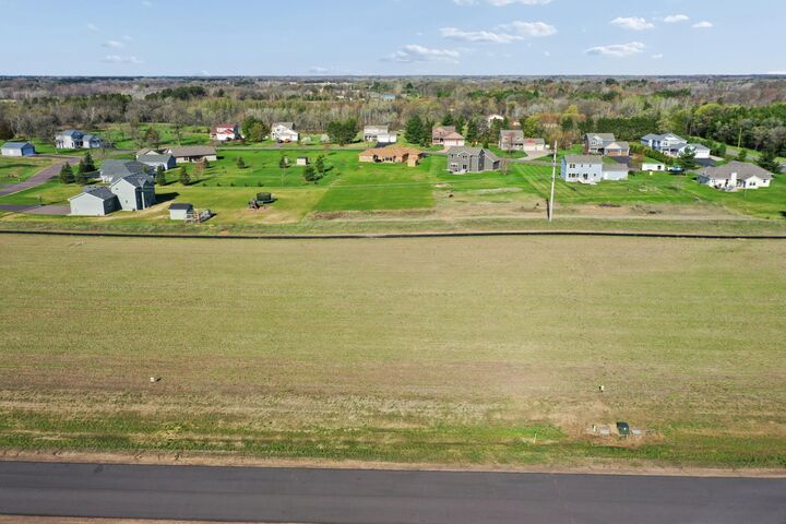 Property Photo: 39176 Everton Avenue MN 55056