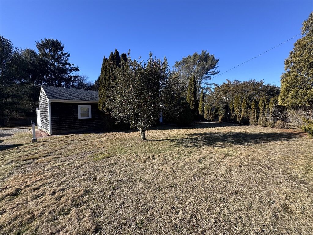 Property Photo:  1371 Drift Rd  MA 02790 
