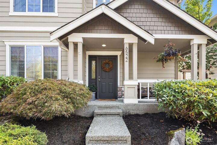 Property Photo:  6522 W Crest View Loop SE  WA 98065 