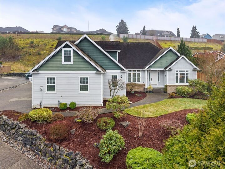 Property Photo: 9245 SE Piperhill Drive WA 98513