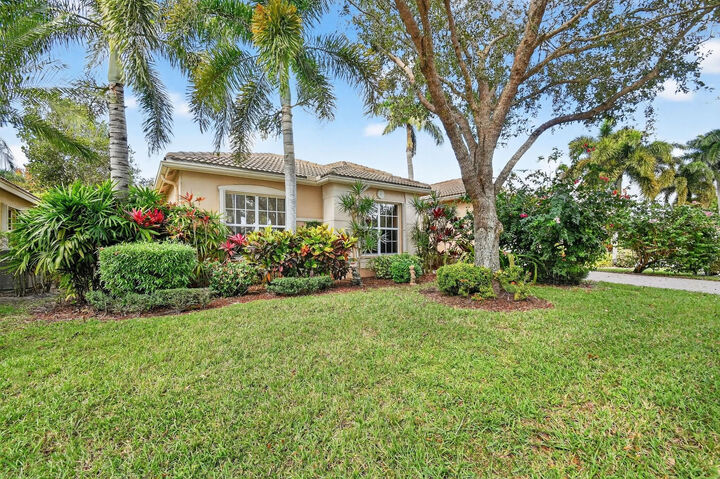 Property Photo: 8605 Vintage Reserve Terrace FL 33467