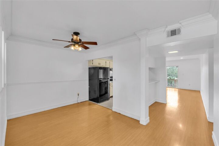 Property Photo:  10762 La Placida Drive 7-306  FL 33065 