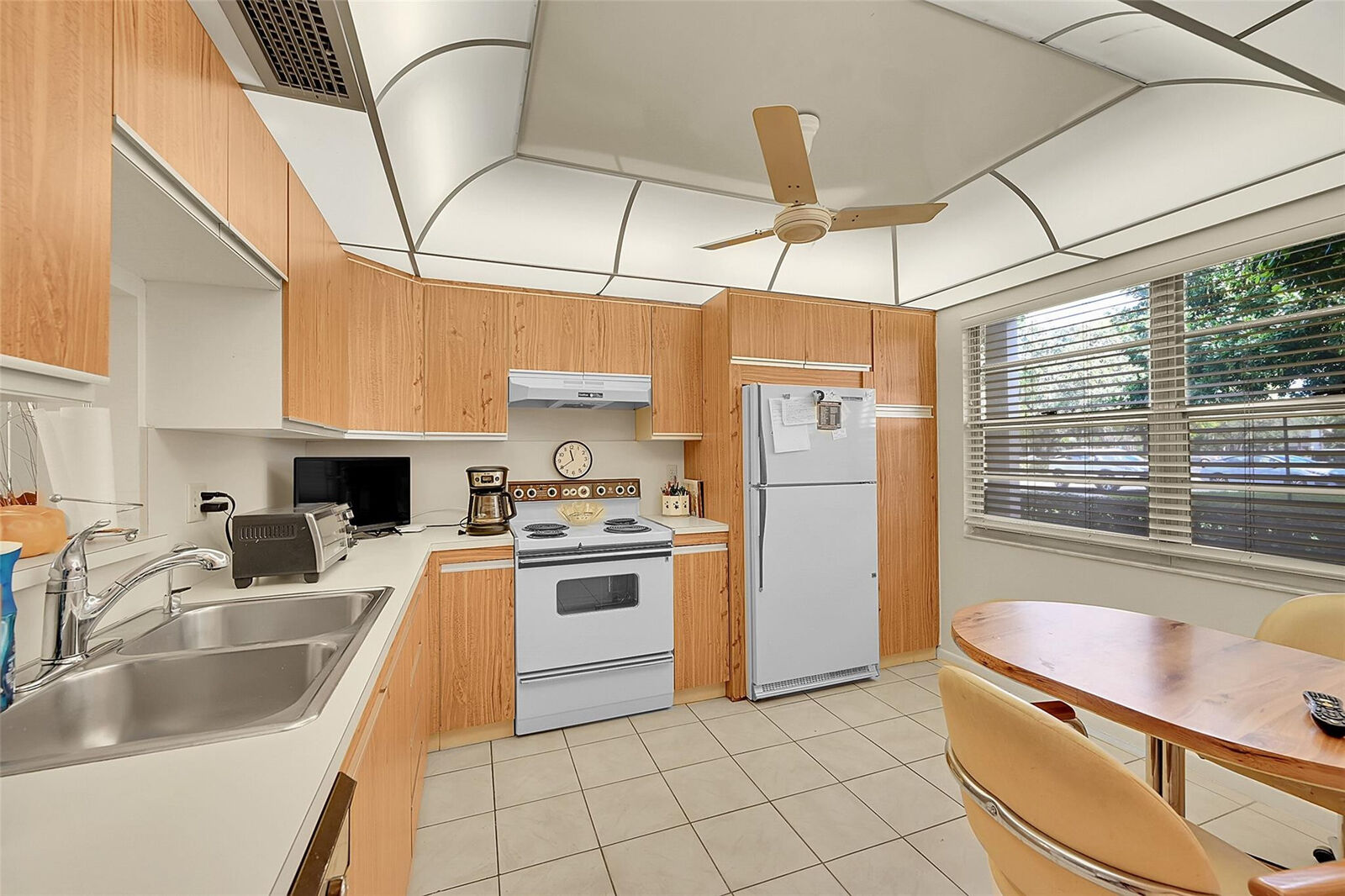 Property Photo:  3101 Portofino Point D1  FL 33066 