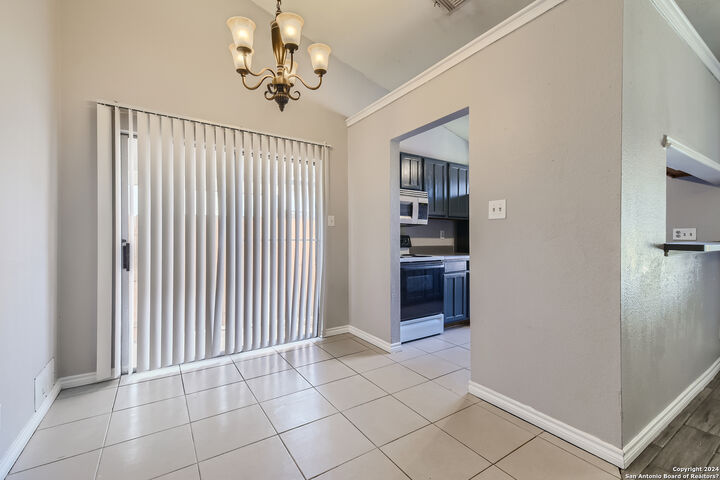 Property Photo:  5050 Ayrshire Dr  TX 78217 