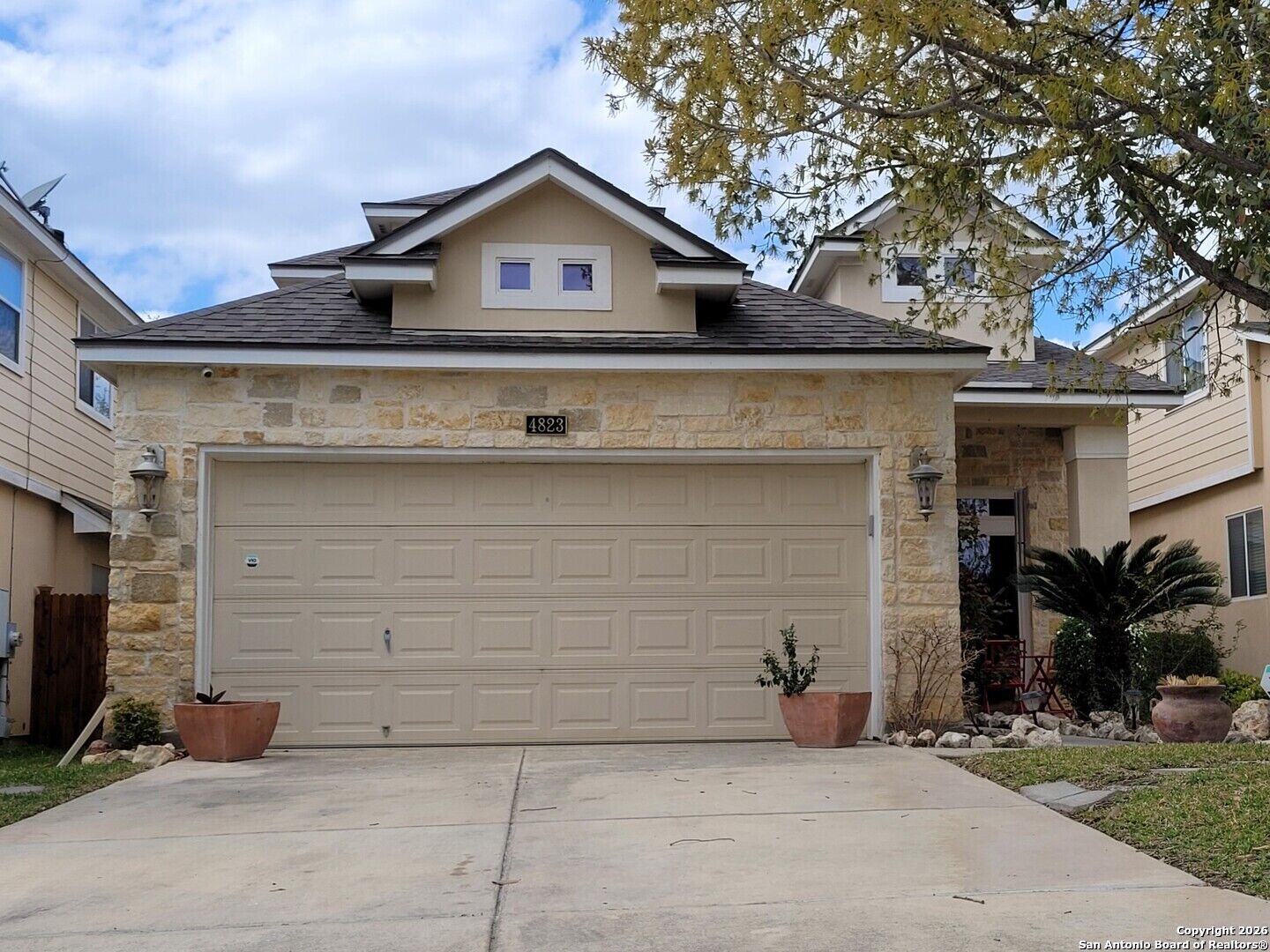 Property Photo:  4823 Shavano Ct  TX 78230 