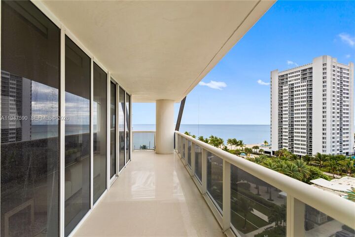 Property Photo:  1850 S Ocean Dr 805  FL 33009 