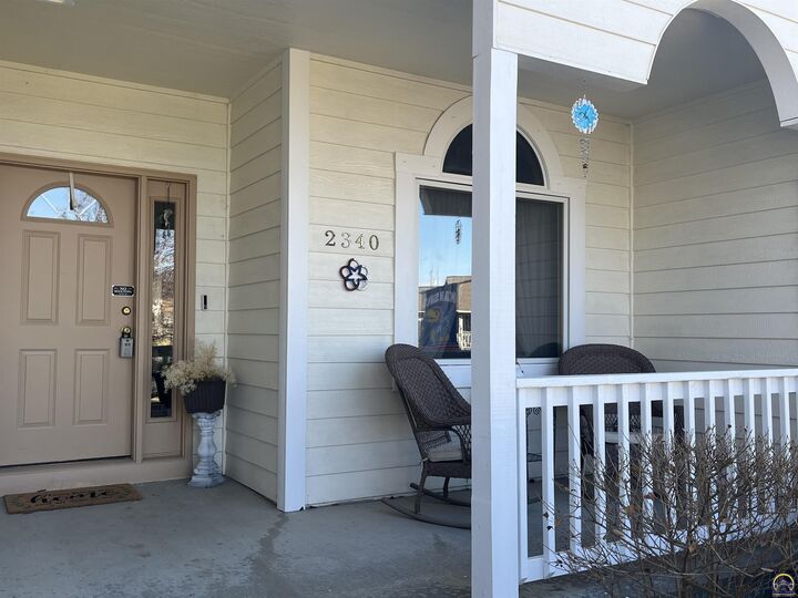 Property Photo:  2340 SE Oakwood Dr  KS 66605 