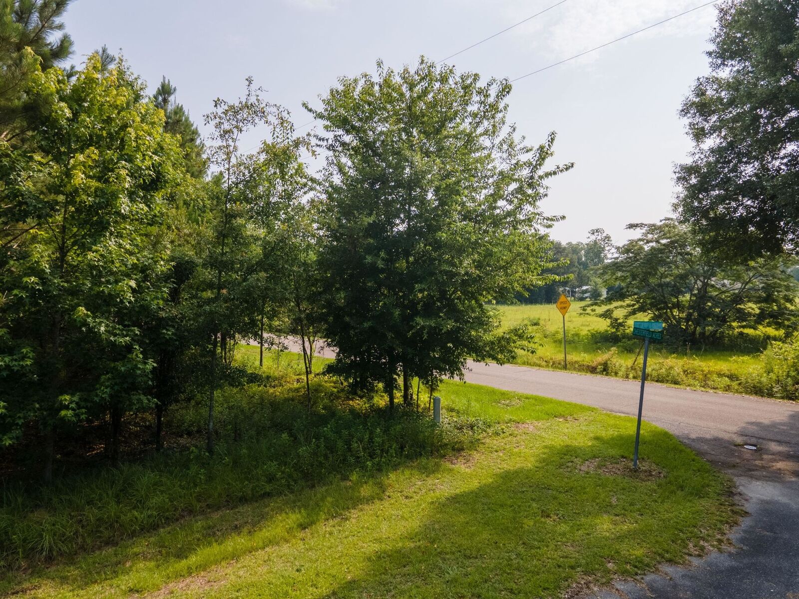 Property Photo:  14 Chesterfield Road  FL 32351 