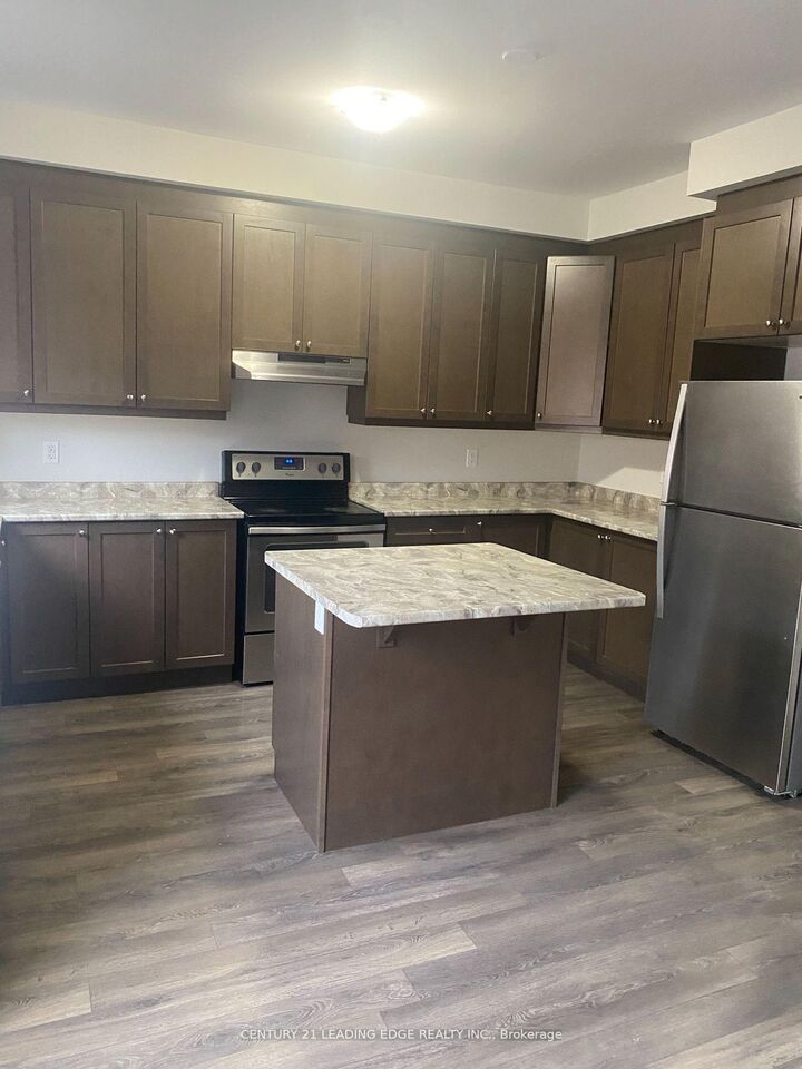 Photo de la propriété:  5 Fusilier Drive  ON M1L 0J4 