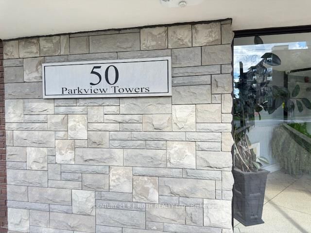 Photo de la propriété:  50 Gulliver Road 508  ON M6M 2N2 