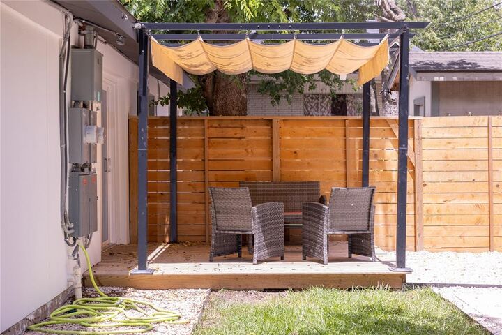 Property Photo:  1402 Braes Ridge Drive B  TX 78723 