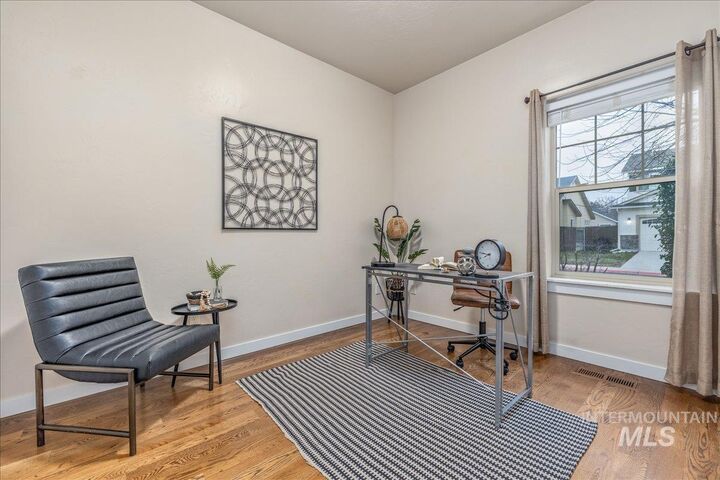 Property Photo:  4372 S Cruzatte Ln  ID 83716 