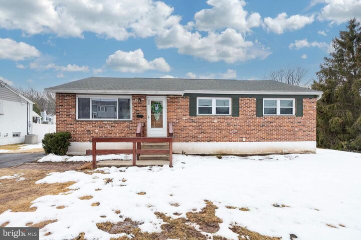 Property Photo: 528 Virginia Avenue PA 19460