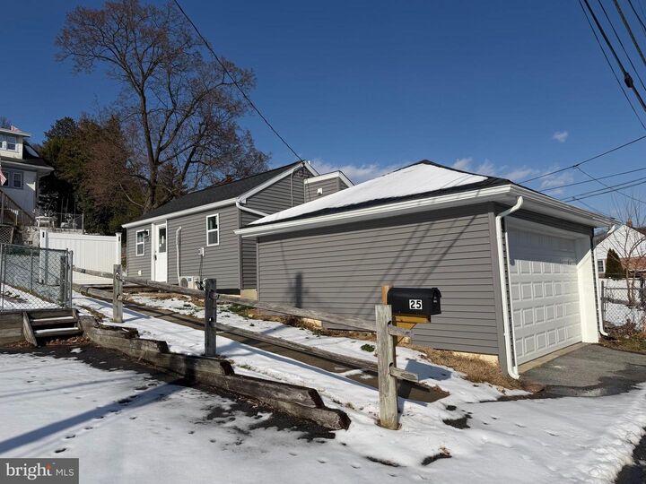 Property Photo: 25 W 33rd Street Rear PA 19606