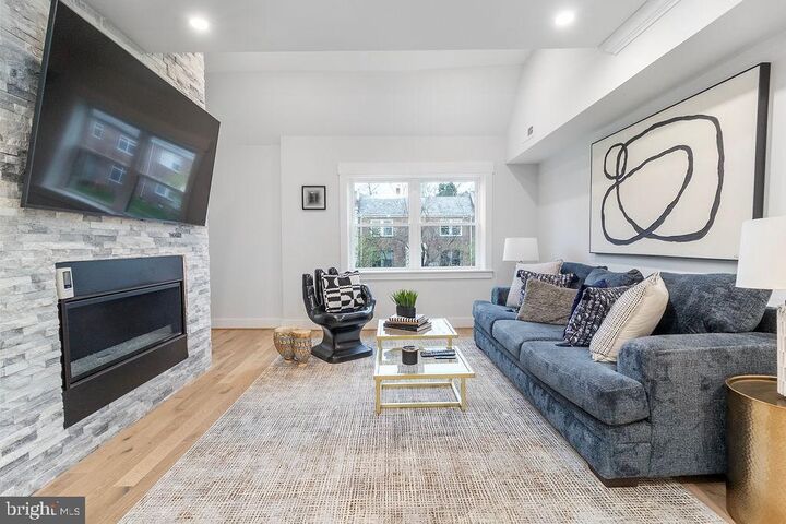 Property Photo:  1242 Meigs Place NE 3  DC 20002 