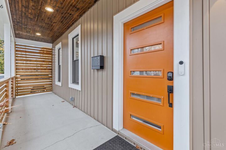 Property Photo:  3014 Cleinview  OH 45206 