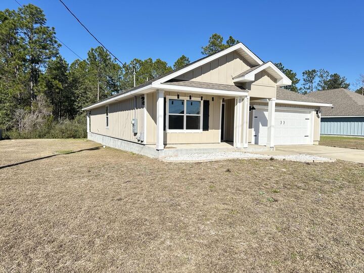 Property Photo: 3521 Sugar Maple Lane FL 32539