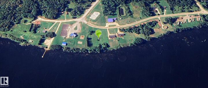 Photo de la propriété:  900 Pelican Road  AB T0G 2K0 