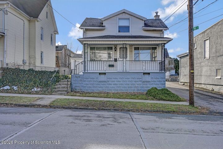 Property Photo:  616 Birch Street  PA 18505 