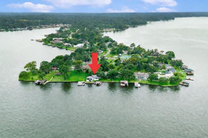 Property Photo:  16314 Hunters Circle  TX 77356 