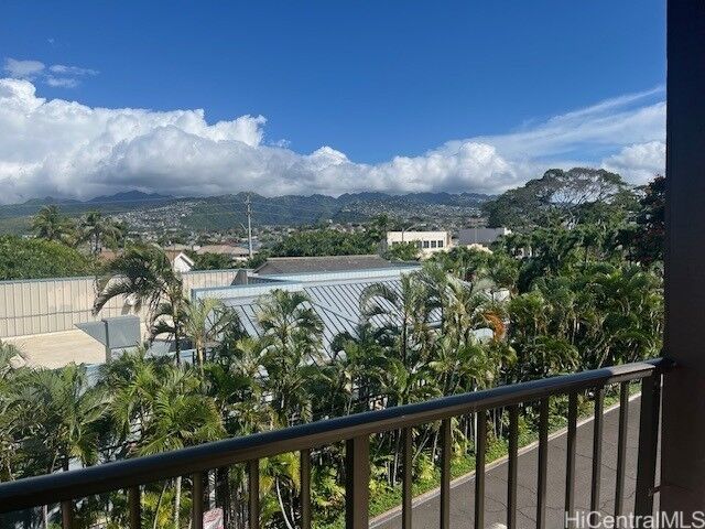 Property Photo:  3721 Kanaina Avenue 305  HI 96815 