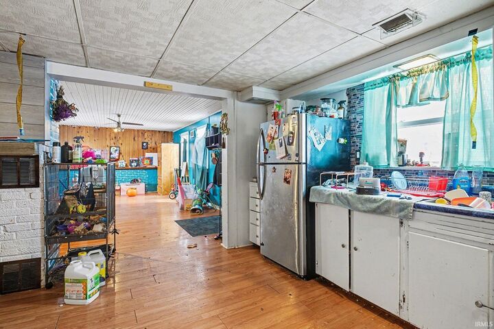 Property Photo: 318 Goshen Avenue IN 46516