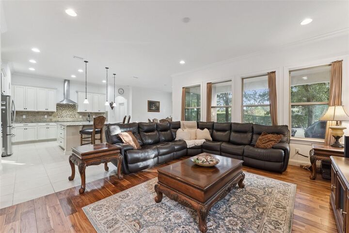 Property Photo: 6752 Trellis Vine Loop FL 34786