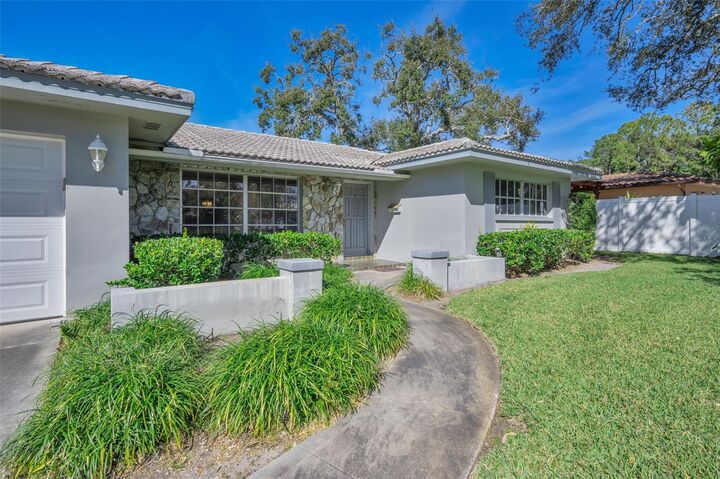 Property Photo:  12045 68th Terrace  FL 33772 