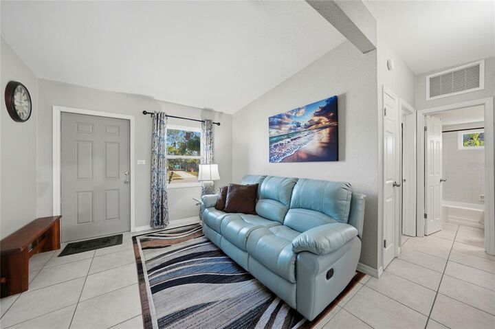 Property Photo:  21431 Kenyon Avenue  FL 33952 