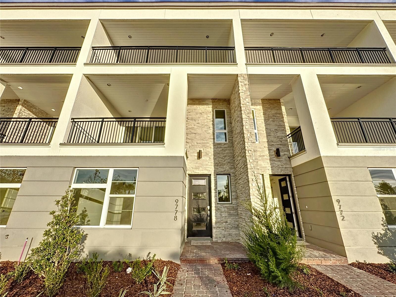 Property Photo: 9778 Bucklow Hill Drive FL 32832