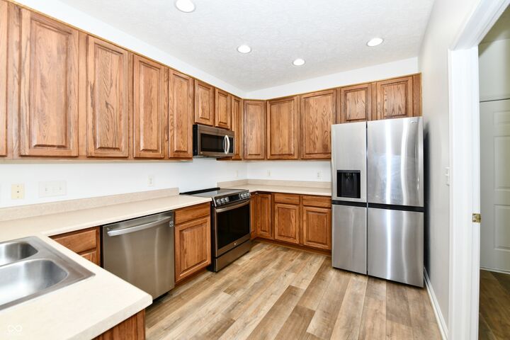 Property Photo:  2520 Big Bear Lane  IN 46217 