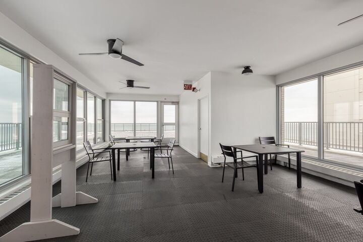 Property Photo:  5757 N Sheridan Road 3E  IL 60660 