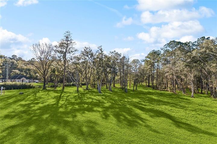 Property Photo:  12705 Crossvine Drive  LA 70433 