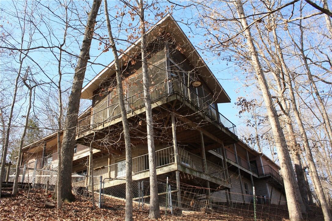 Property Photo:  9118 Summer Shade Road  AR 72756 