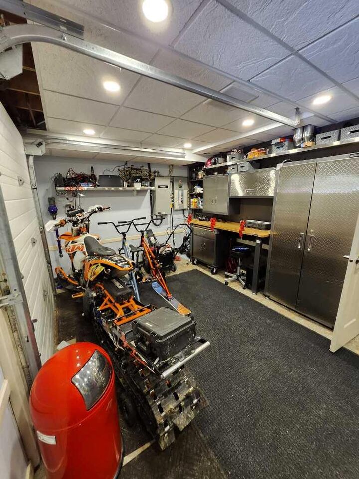 Property Photo: 22 Westcastle Loop AB T0K 1W0