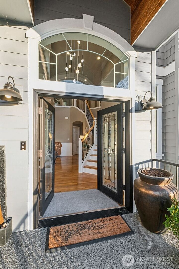 Property Photo: 25913 SE 159 Street WA 98027