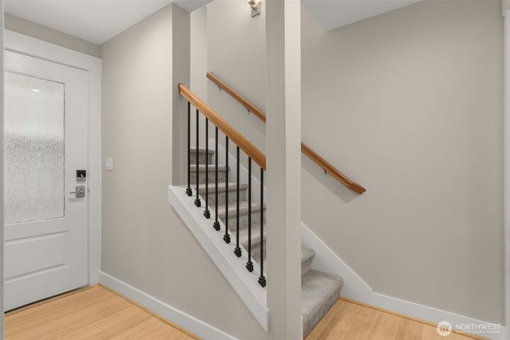 Property Photo: 213 N 39th Street C WA 98103