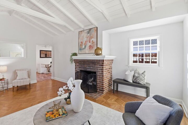 Property Photo: 2710 Isabelle Avenue CA 94403