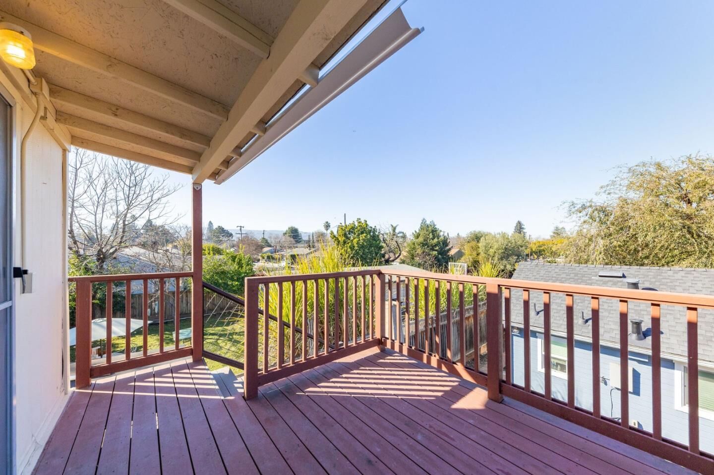 Property Photo:  614 A Redwood Avenue  CA 94061 