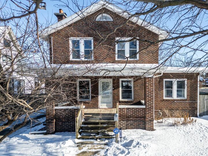 Property Photo:  744 Milton Avenue  WI 53546 