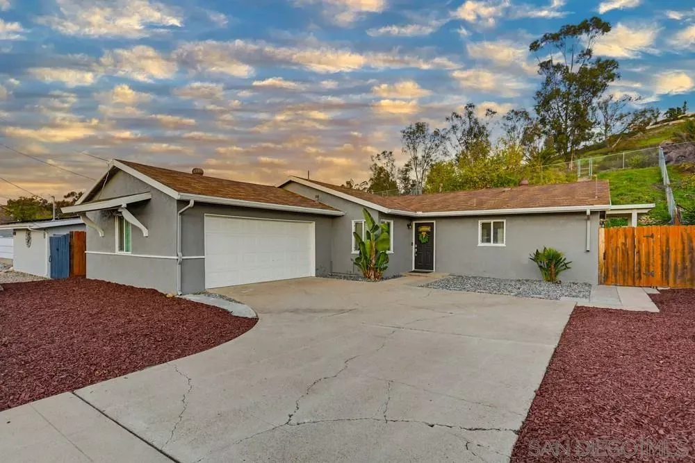 Property Photo: 14127 Tobiasson Rd CA 92064