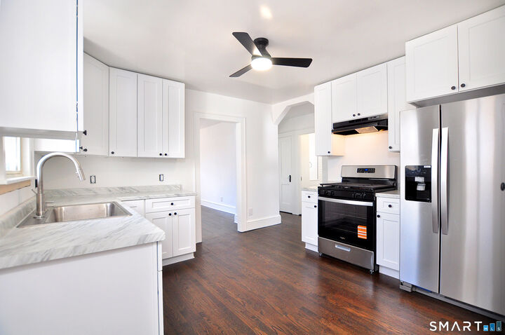 Property Photo:  129 Calhoun Street  CT 06790 