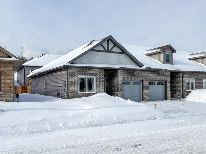 Property Photo:  251 Lucy Lane  ON L3V 0G3 