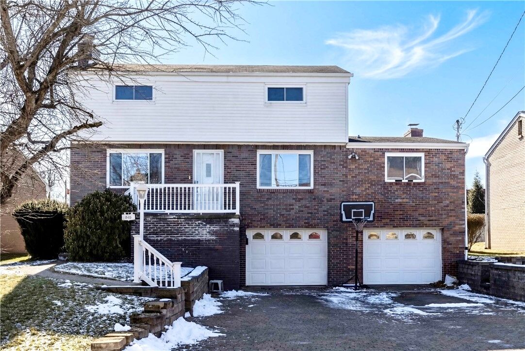 Property Photo:  444 Bartola St  PA 15243 