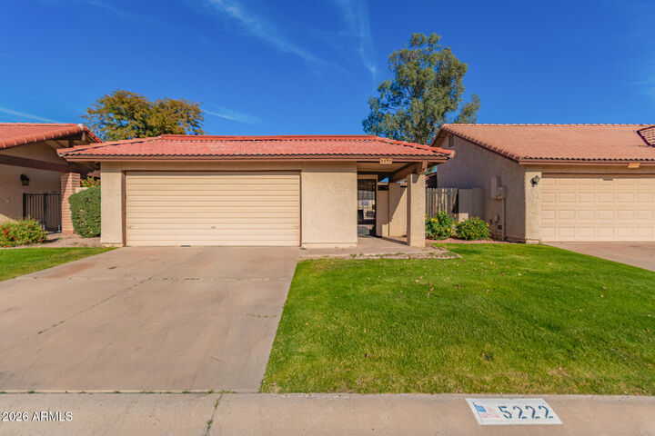Property Photo: 5222 E Tamblo Drive AZ 85044