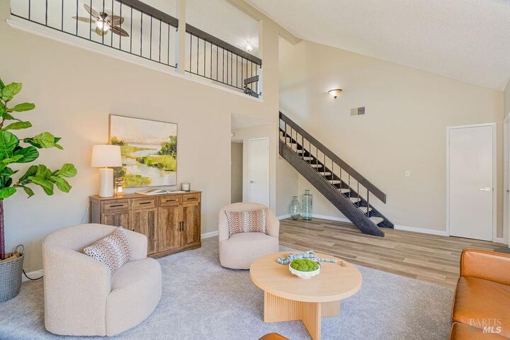 Property Photo:  164 Carlisle Way  CA 94510 