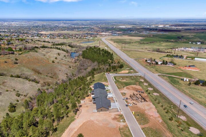 Property Photo: 1108 Pinnacle Ct SD 57701