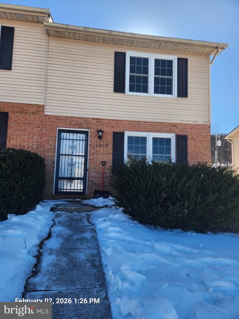 Property Photo:  1329 Robinhood Lane  VA 22630 