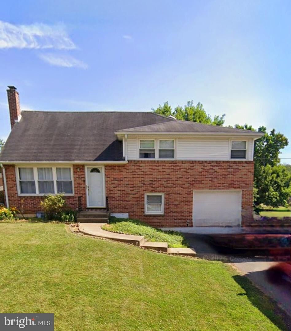 Property Photo:  2430 Bradford Drive  PA 17402 